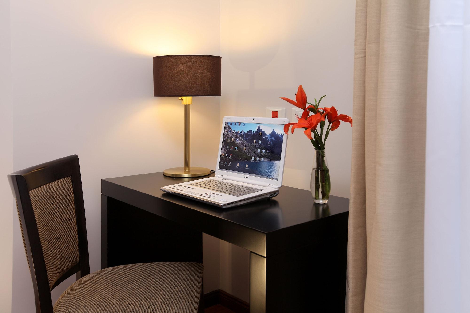 Europlaza Hotel & Suites Buenos Aires Buitenkant foto